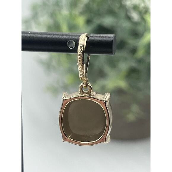 Joan Rivers Classic Collection Glimmer
Green Faceted Lucite‎ Pierced Earrings - Picture 14 of 14